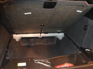 BMWX5の床下収納