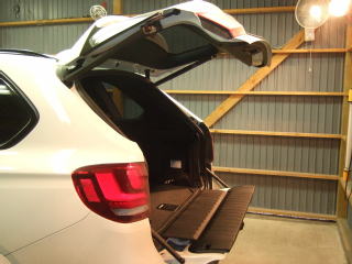 BMWX5のリアハッチ